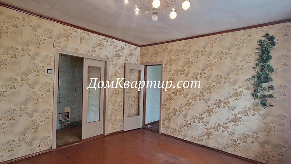 3-х-комнатная благоустроенная квартира в Торопце, пер. Холмский №899