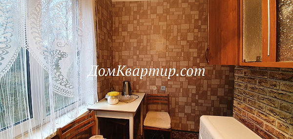 2-х-комнатная благоустроенная квартира в дер. Крест №923