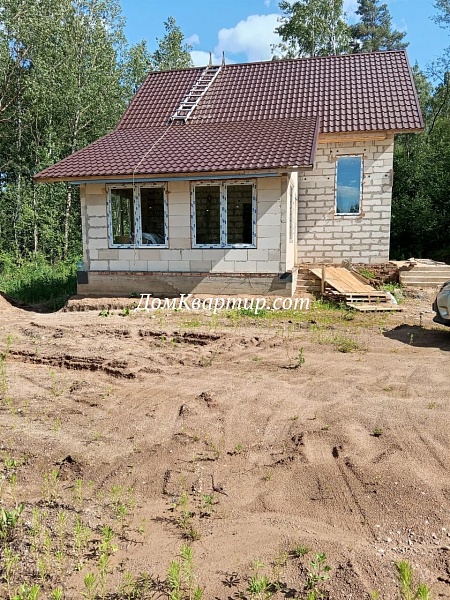 Дом с участком в д. Анашкино на берегу озера Жижицкое №955