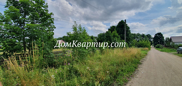 Дом с земельным участком на ул. Калинина №950