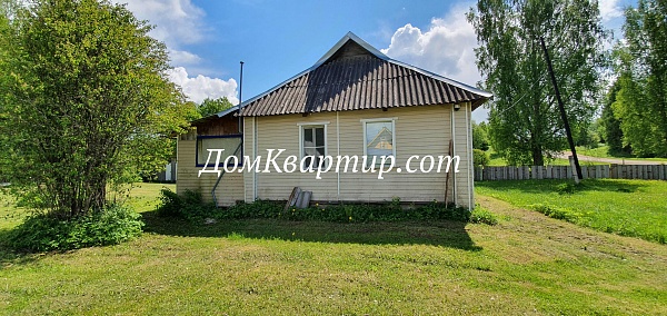 Дом с земельным участком в Торопецком районе в дер. Пожня №812