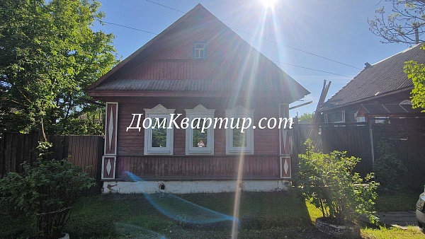 Дом с земельным участком в г. Торопец, ул. Льва Толстого №895