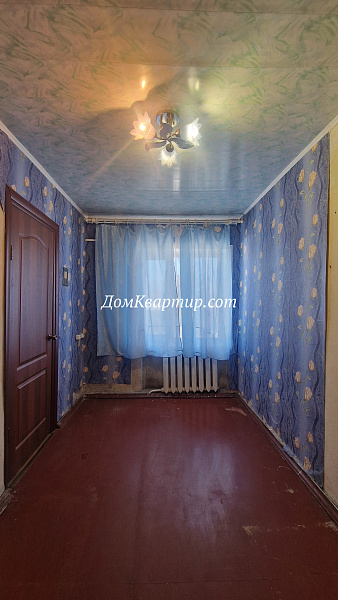 2-х-комнатная частично благоустроенная квартира на ул. Богдановича, д. 19А в г. Торопец № 941