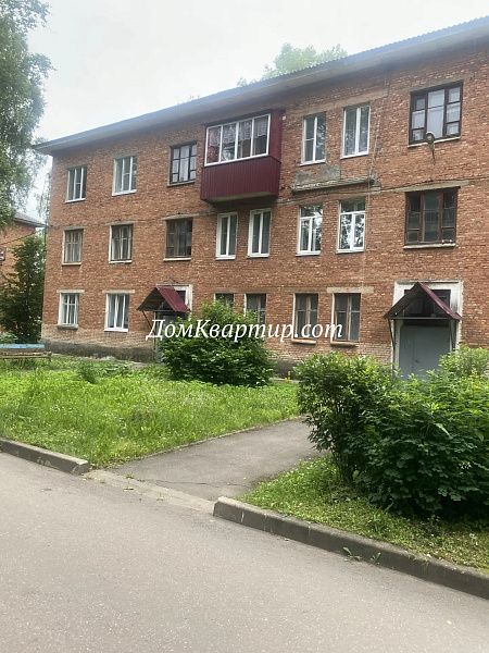 2-х-комнатная благоустроенная квартира в г. Андреаполь Гвардейская пл., д. 2 №943