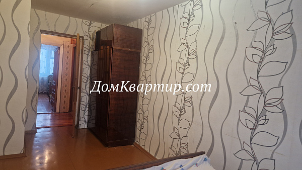 3-х-комнатная благоустроенная квартира, пгт Старая Торопа, ул. Комсомольская, д. 13 №924