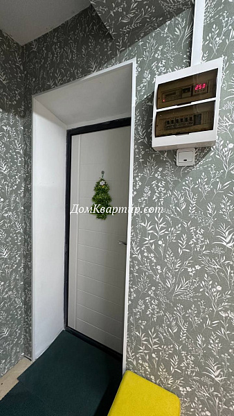 Однокомнатная благоустроенная квартира на пл. 1-ого Мая, г. Торопец №932