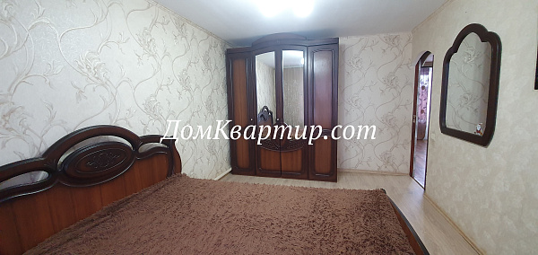 3-х-комнатная частично благоустроенная квартира на ул. Почтовая, г. Торопец №930