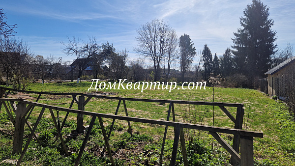 Дом с земельным участком на ул. Ленинградская в г. Торопец №974