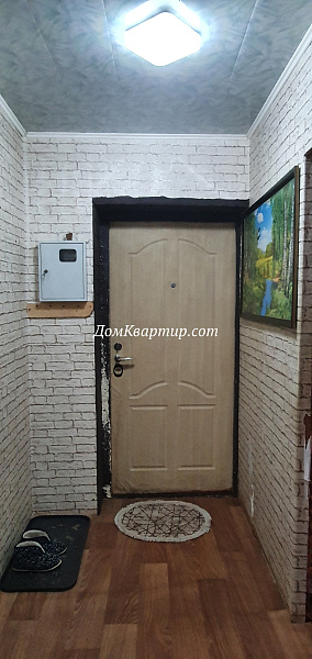 3-х-комнатная частично благоустроенная квартира на ул. Почтовая, г. Торопец №930