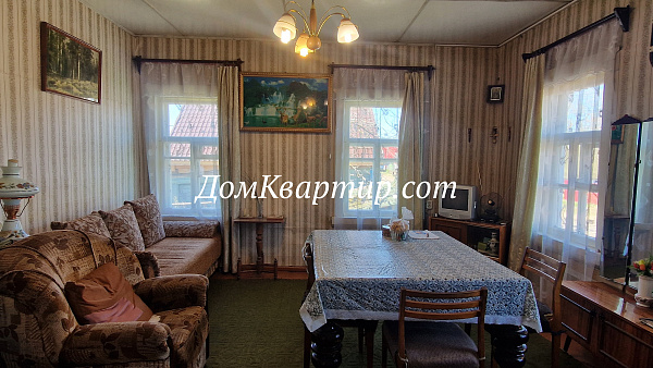 Дом с земельным участком на ул. Ленинградская в г. Торопец №974