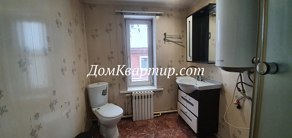 3-х-комнатная частично благоустроенная квартира на ул. Почтовая, г. Торопец №930