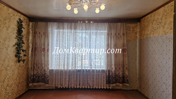 3-х-комнатная благоустроенная квартира в Торопце, пер. Холмский №899