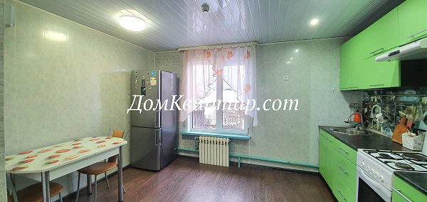 3-х-комнатная частично благоустроенная квартира на ул. Почтовая, г. Торопец №930