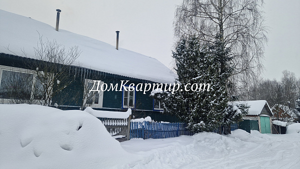 Трёхкомнатная частично благоустроенная квартира на ул. Гражданская г. Торопец №931