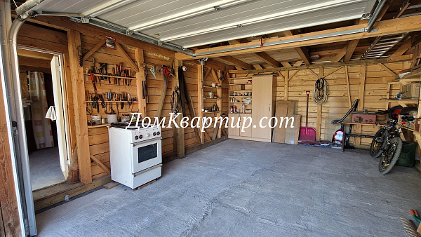 Дом с земельным участком на ул. Ленинградская в г. Торопец №974