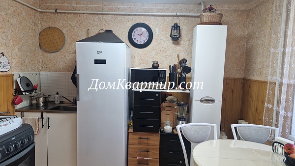 3-х-комнатная благоустроенная квартира на ул. Калинина, 46 №912 3-х-комнатная благоустроенная квартира на ул. Калинина, 46 №912
