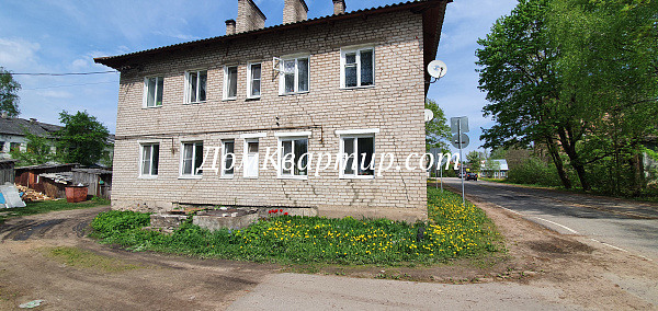 2-х-комнатная частично благоустроенная квартира на ул. Ленина, д. 4 №942
