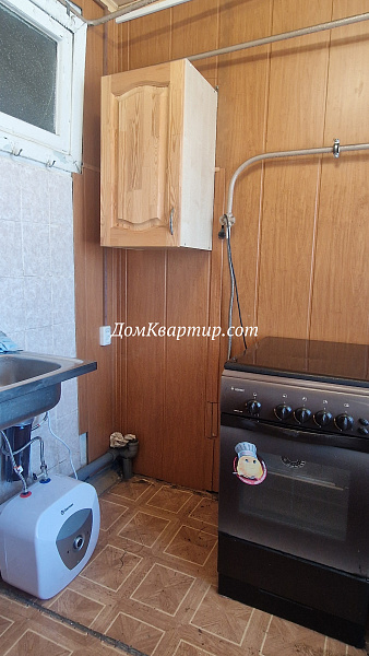 2-х-комнатная частично благоустроенная квартира на ул. Богдановича, д. 19А в г. Торопец № 941